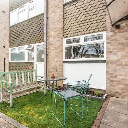 10 Boutique Studio Apartment Near Tube - Quiet Location Little Missenden Экстерьер фото
