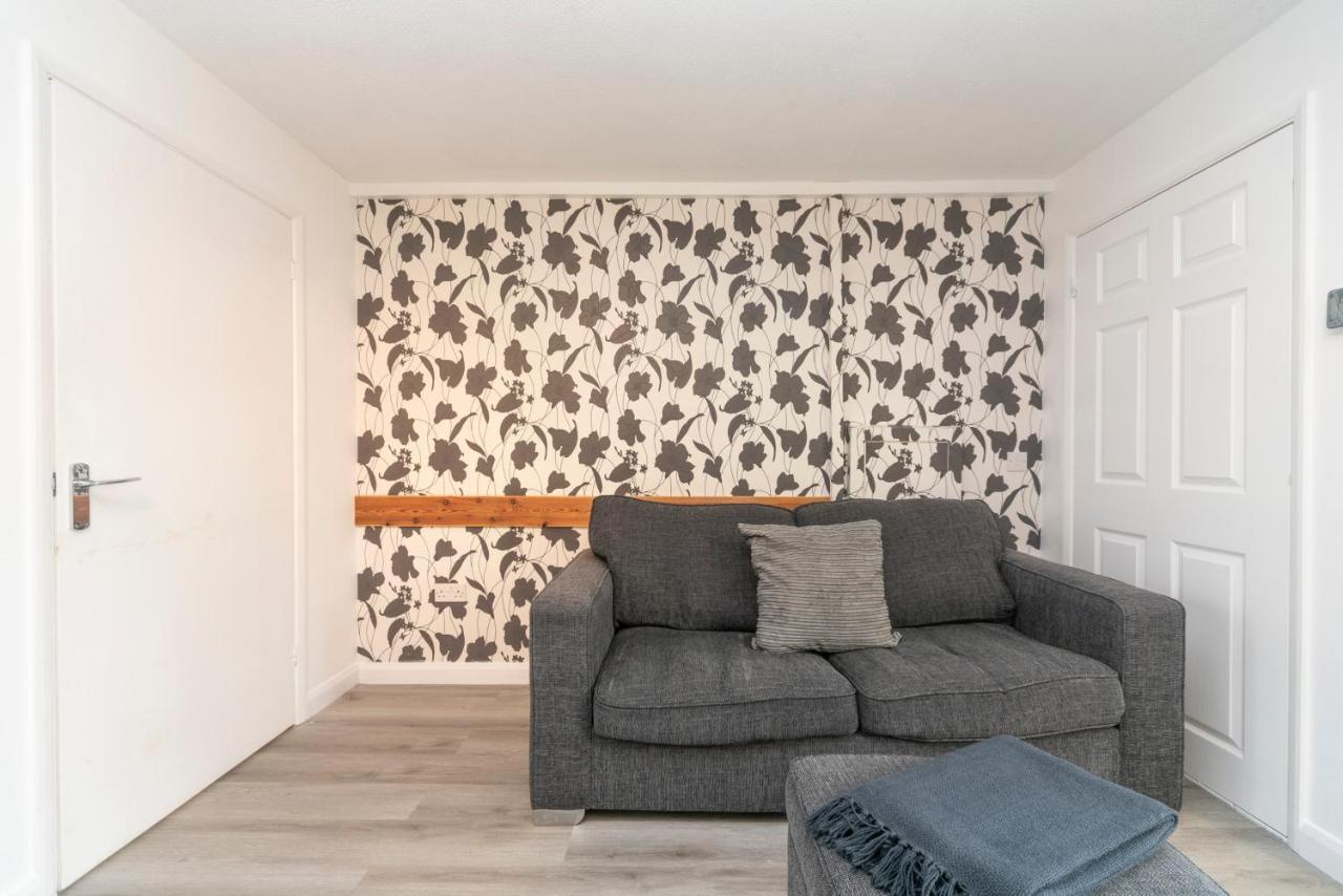 10 Boutique Studio Apartment Near Tube - Quiet Location Little Missenden Экстерьер фото